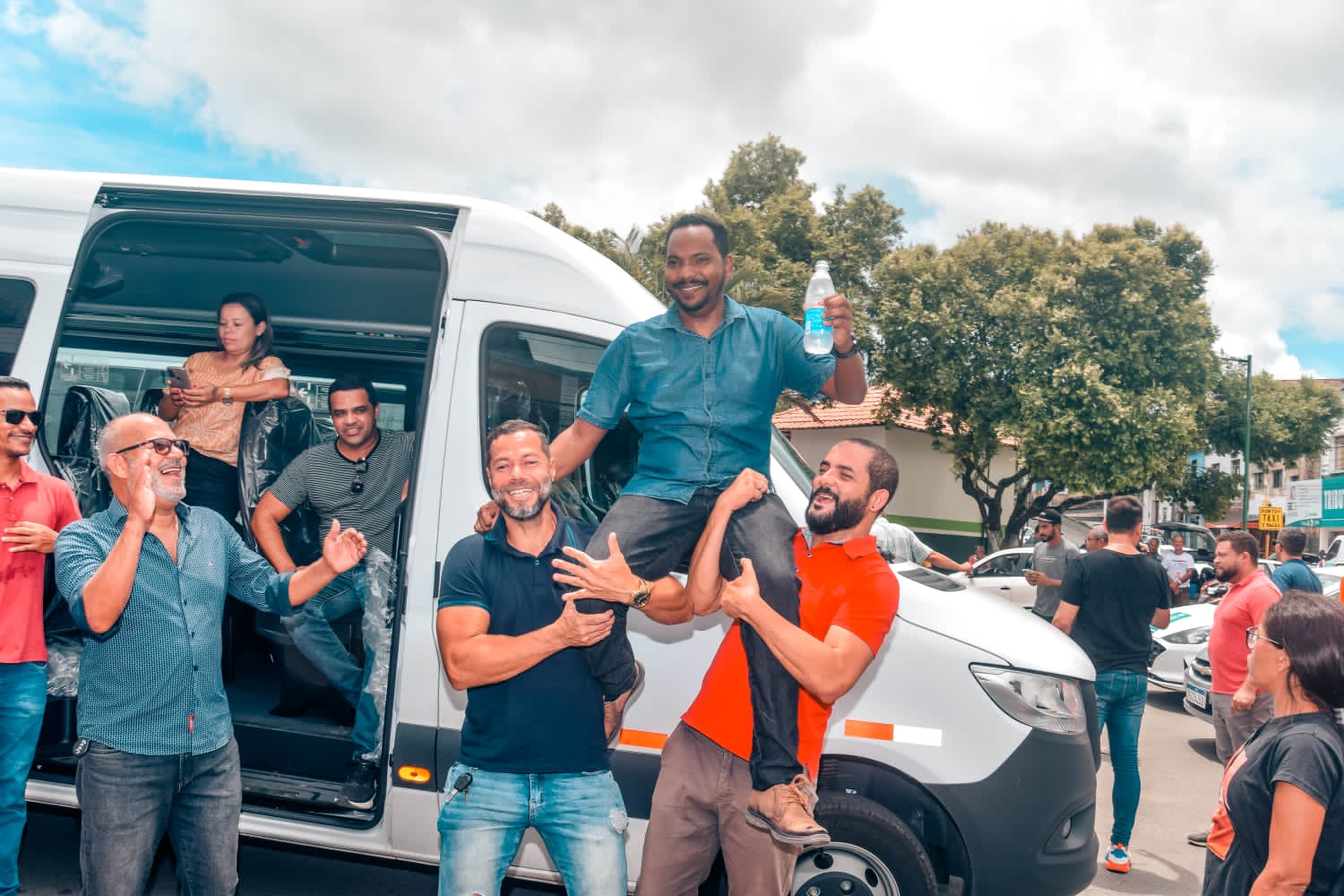 2F8A8C9C-4C01-4704-AB88-ECA47096EB66