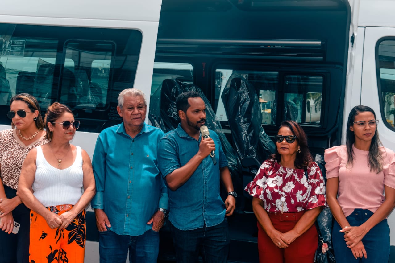 5B127C84-63A3-467A-9EB2-5A0133C17255