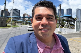 F98F9B17-BD48-4BB4-8B1C-B856FBBF3786